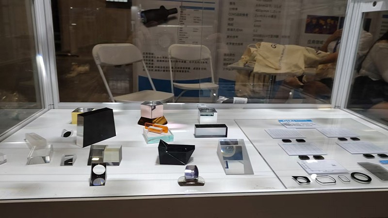 激埃特医疗展展品