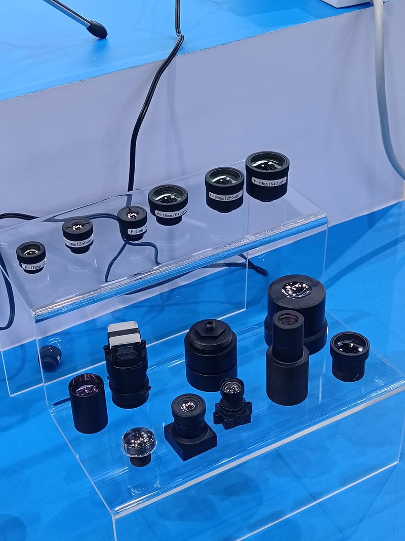 激埃特广角镜头展品